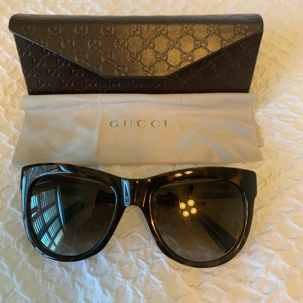 Gucci sunglasses